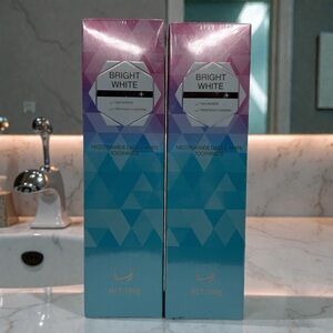 Bright White Niacinamide Toothpaste Teeth Whitening 2 Pack 100g Ea NIB EXP 2/28